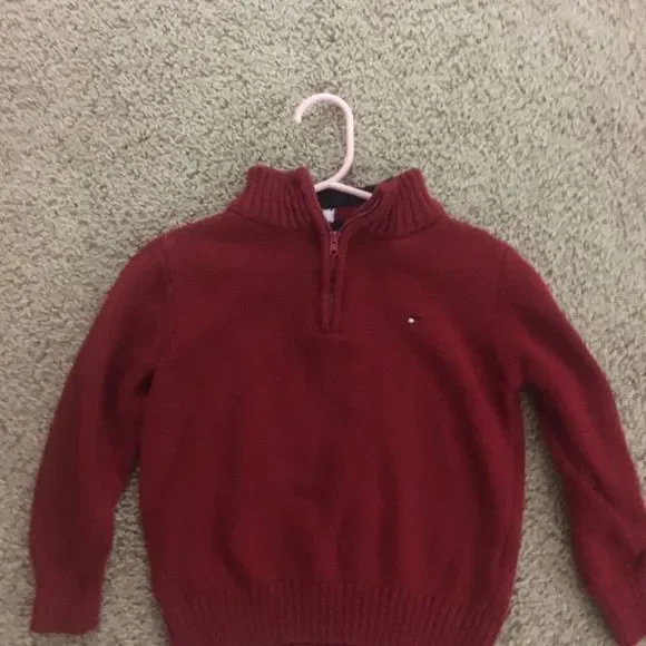 Tommy Hilfiger 3T red vneck zip sweater - Picture 2 of 4